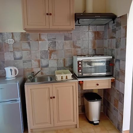Mandaniki Apartments Vasilias  Chambre photo